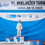EditFB-073