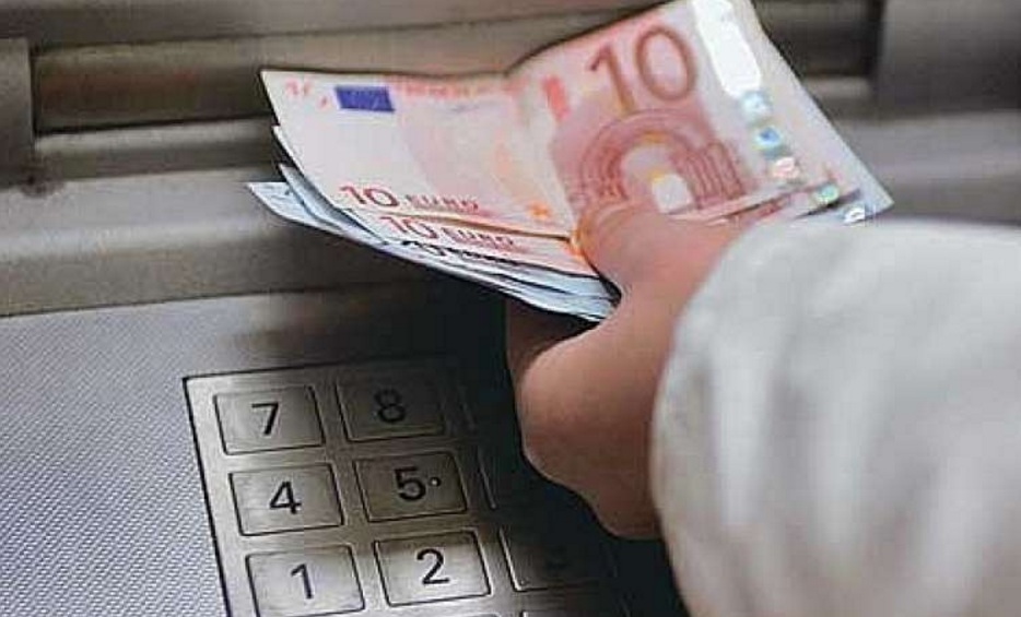 Upokojenci, na vaših računih so danes pokojnine za 8,2 odstotka višje