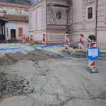 Preteklih 24 FOTO: Urejanje dvorišča lendavske knjižnice
