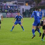 Preteklih 24 FOTO: Gubili z 0:2, vodili s 3:2 in zmagali s 5:2. Petarda Nafte 1903 šokirala črno-bele