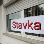 Ali lendavska Mansarda znova odpira svoja vrata? Stavka danes tudi na DOŠ I Lendava in UE Lendava, CSD, Lekarni bosta za tri ure zaprti, stavkajo tudi novinarji