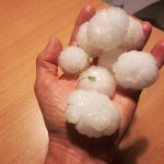 Preteklih 24 VIDEO, FOTO: Poletje se še niti začelo ni, pa že klestita sodra in toča