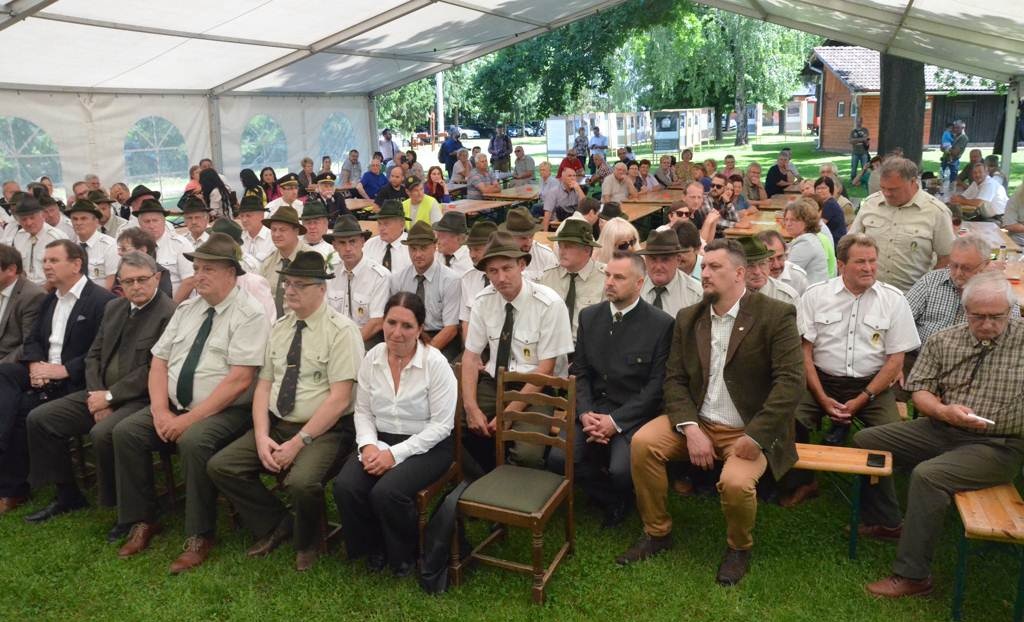 FOTO: 110. let lovske družine Lendava