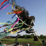 FOTO: Kresovanje v Lendavi FOTO: Postavljanje mlaja in kresovanje v Dobrovniku