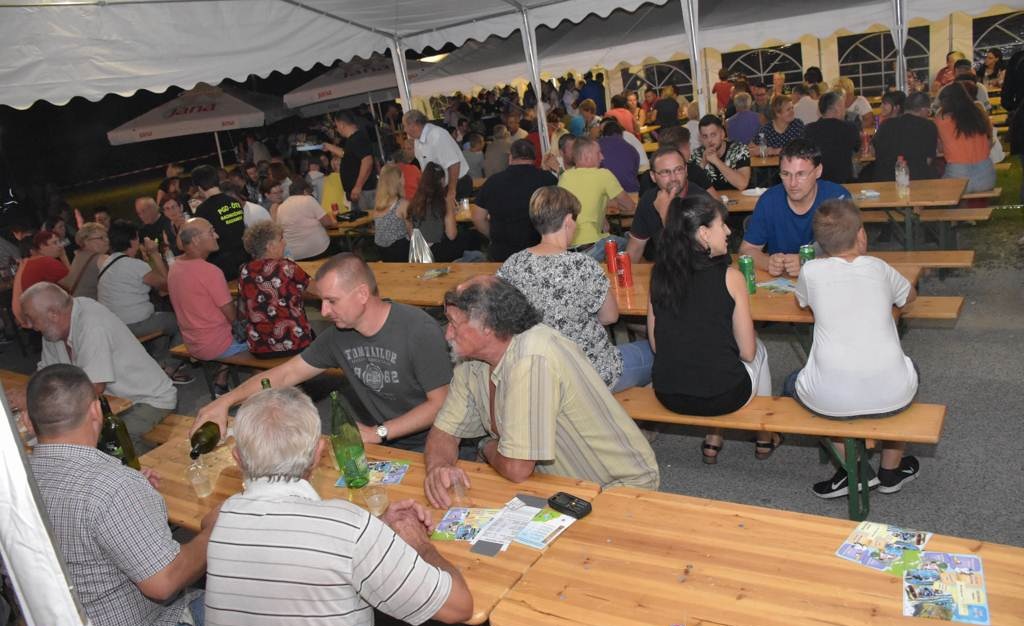 FOTO: 11. radmožanska noč in 3. nočno gasilsko tekmovanje