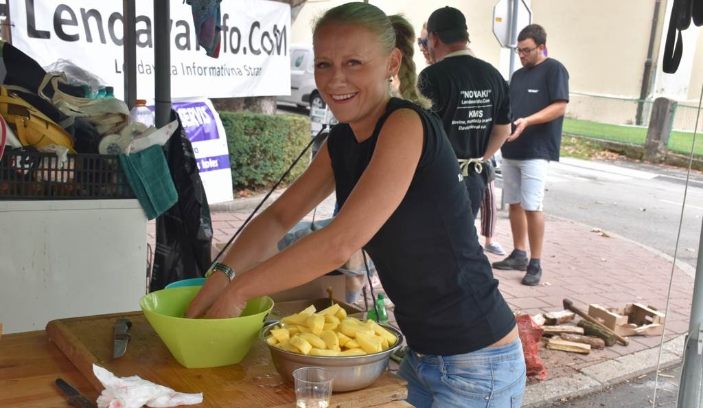 FOTO: Bogračfest 2018: Glavna ulica se polni