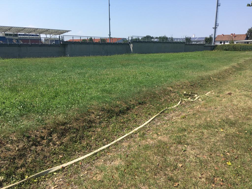 Občina Lendava si želi kegljišča, javnih sanitarij in pokritje odprte tribune lendavskega stadiona Občina Lendava si želi kegljišča, javnih sanitarij in pokritje odprte tribune lendavskega stadiona
