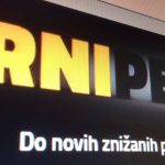 Črni petek ali kar črni vikend: Kakšne pravice imate potrošniki v primeru nakupa v tuji spletni trgovini?