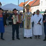 15. november je tik pred vrati – ste že “preobuli” svoja vozila? Aktivno Turistično društvo Dobrovnik: V sedmih dneh opravili 20 Martinovih krstov
