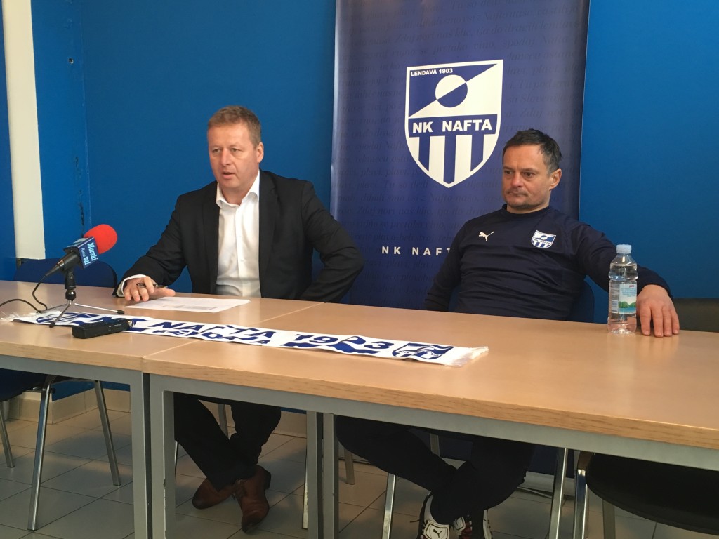 VIDEO: Pri Nafti 1903 predstavili spremembe, nova sponzorja in prihajajoča prijateljska srečanja VIDEO: Pri Nafti 1903 predstavili spremembe, nova sponzorja in prihajajoča prijateljska srečanja
