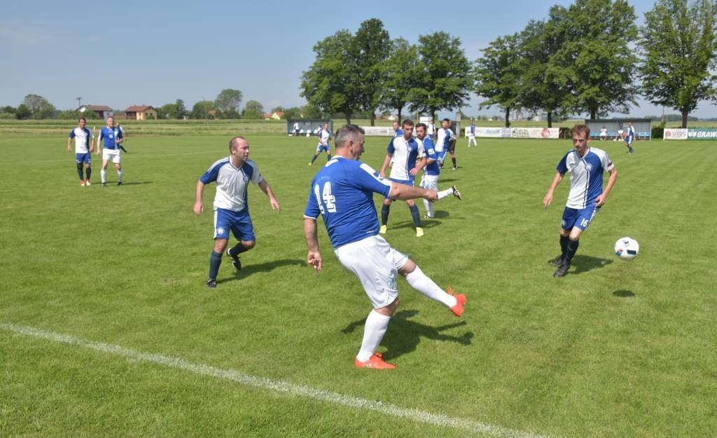 FOTO: Delitev točk v Pince-Marofu FOTO: Delitev točk v Pince-Marofu