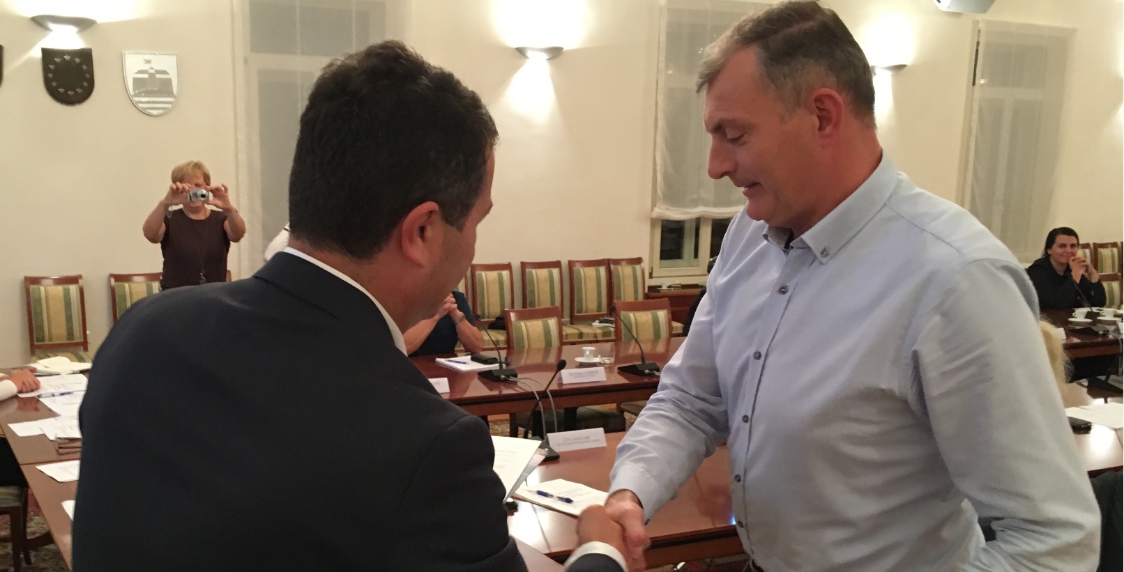 Otto Močnek ni več podžupan, prav tako pa je odstopil tudi kot občinski svetnik Otto Močnek ni več podžupan, prav tako pa je odstopil tudi kot občinski svetnik