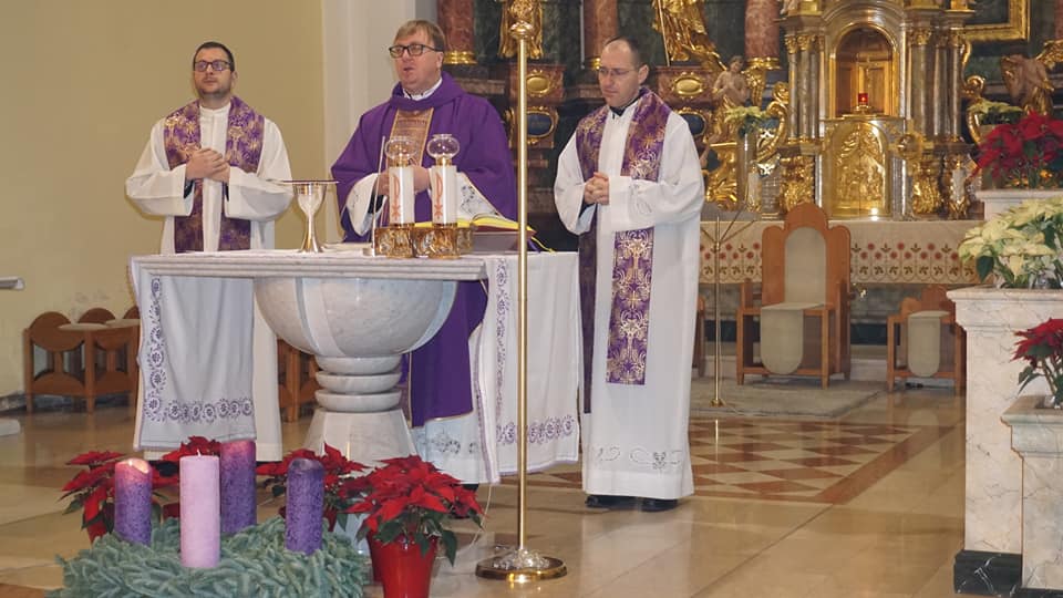 VIDEO, FOTO: Sveta maša v hrvaškem jeziku z adventno-božičnim koncertom VIDEO, FOTO: Sveta maša v hrvaškem jeziku z adventno-božičnim koncertom
