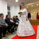 VIDEO, FOTO: Sveta maša v hrvaškem jeziku z adventno-božičnim koncertom FOTO: Modna revija oblačil vezilj iz Gornjega Lakoša