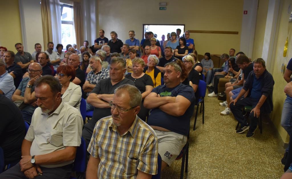 VIDEO, FOTO: Petišovčanom je dovolj! “Kopico je potrebno sanirati, bioplinarno pa ustaviti!”