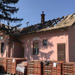 Regijska bolnišnica: Slab milijon evrov za skrajševanje čakalnih vrst FOTO: Železniška postaja: Najprej menjava strehe, za tem še oken