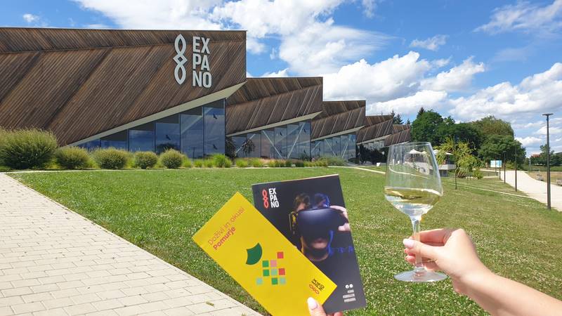 Murskosoboški Expano v sodelovanju z vinarji ponuja nov produkt “Doživi in okusi Pomurje” Murskosoboški Expano v sodelovanju z vinarji ponuja nov produkt “Doživi in okusi Pomurje”