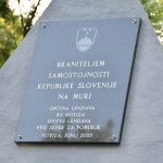 FOTO: V Murskem Središču ob zvokih glasbene skupine Magazin rajalo staro in mlado FOTO: Odkritje pomnika braniteljem Republike Slovenije na Muri na Hotizi