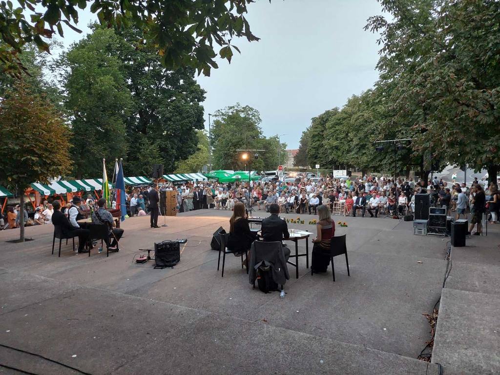 FOTO: V Ljubljani obeležili državni praznik dan združitve prekmurskih Slovencev z matičnim narodom FOTO: V Ljubljani obeležili državni praznik dan združitve prekmurskih Slovencev z matičnim narodom