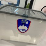 Nedeljski referendum: Preverili smo, o čem bomo sploh glasovali