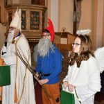 FOTO: Miklavž obiskal in obdaril otroke na Hotizi