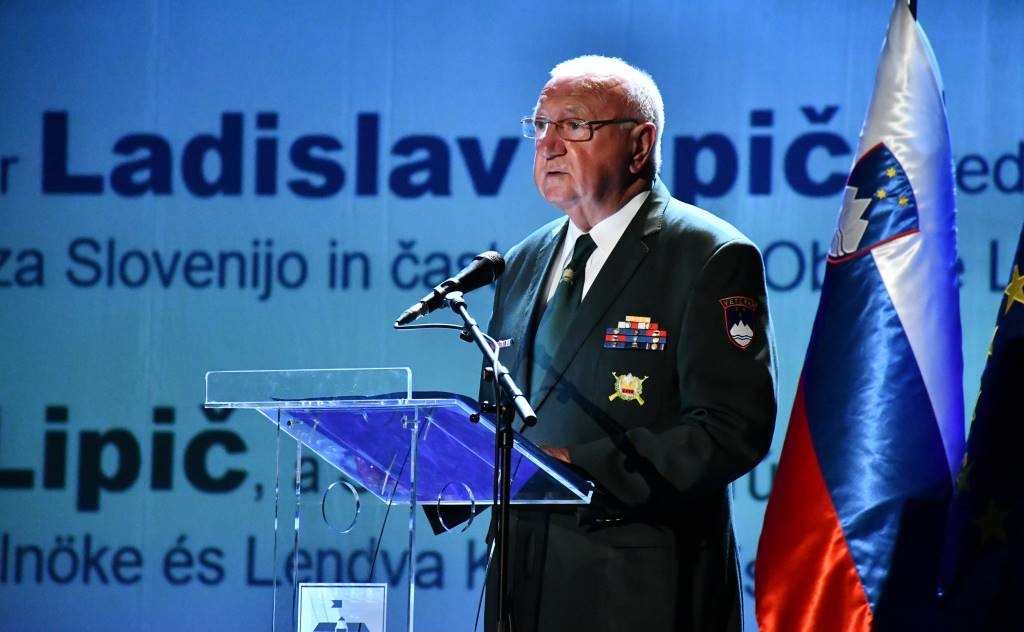 FOTO: Slovesnost ob dnevu državnosti FOTO: Slovesnost ob dnevu državnosti