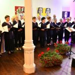FOTO: Društvo upokojencev Lendava pripravilo polletni koncert društvenega pevskega zbora z gosti