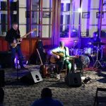 FOTO: Cikel glasbenih dogodkov “Bánffy nights” včeraj z nastopom zasedbe The Mojo vstopil v peto leto