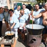 FOTO: Najboljši bograč skuhala ekipa “Fokovci” FOTO: Bograči v kotličkih že veselo brbotajo!