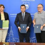 FOTO: V mestni hiši podpisali Zeleno zavezo