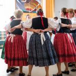 FOTO: V Domu starejših Lendava stanovalcem polepšali sobotni popoldan folkloristi iz Pinc