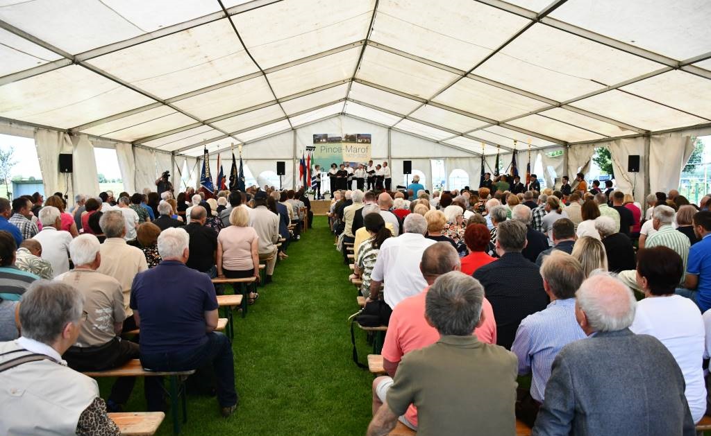 FOTO: S prireditvijo obeležili 100 let vasi Pince-Marof