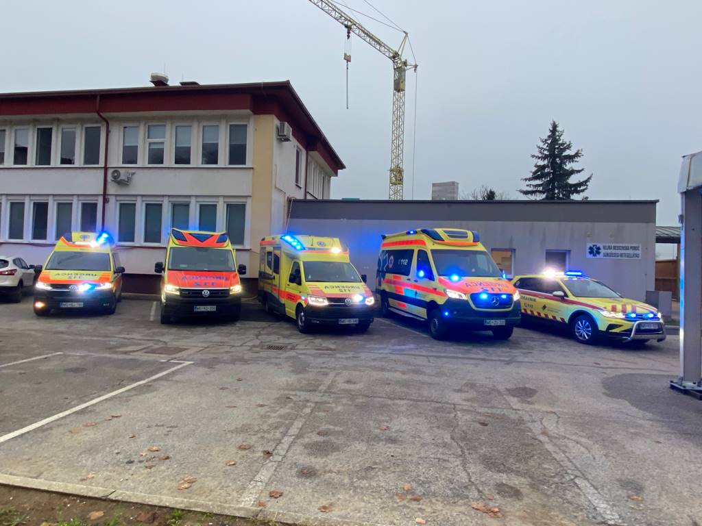 VIDEO: Tudi v Lendavi so se reševalci NMP včerajšnji popoldan poklonili 23-letnemu reševalcu