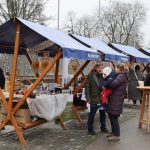 Finančna sredstva osnovnim šolam Ivanjkovci, Miklavž pri Ormožu ter osnovni šoli s prilagojenim programom v Murski Soboti FOTO: Božični bazar s tržnico ob Gledališki in koncertni dvorani
