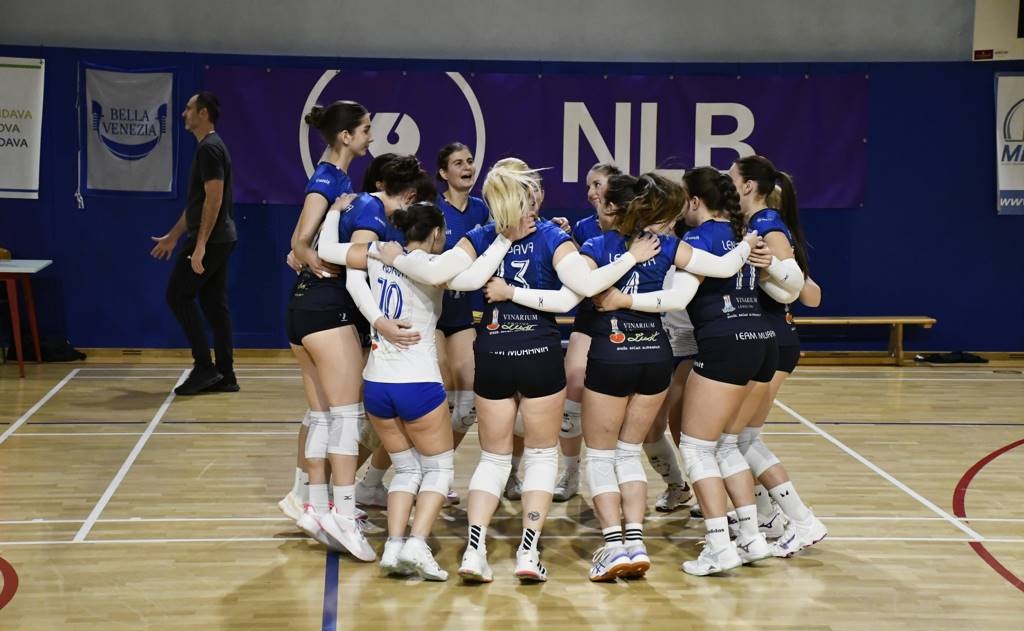 FOTO: Odbojka: Prekmurski derbi dobile Lendavčanke