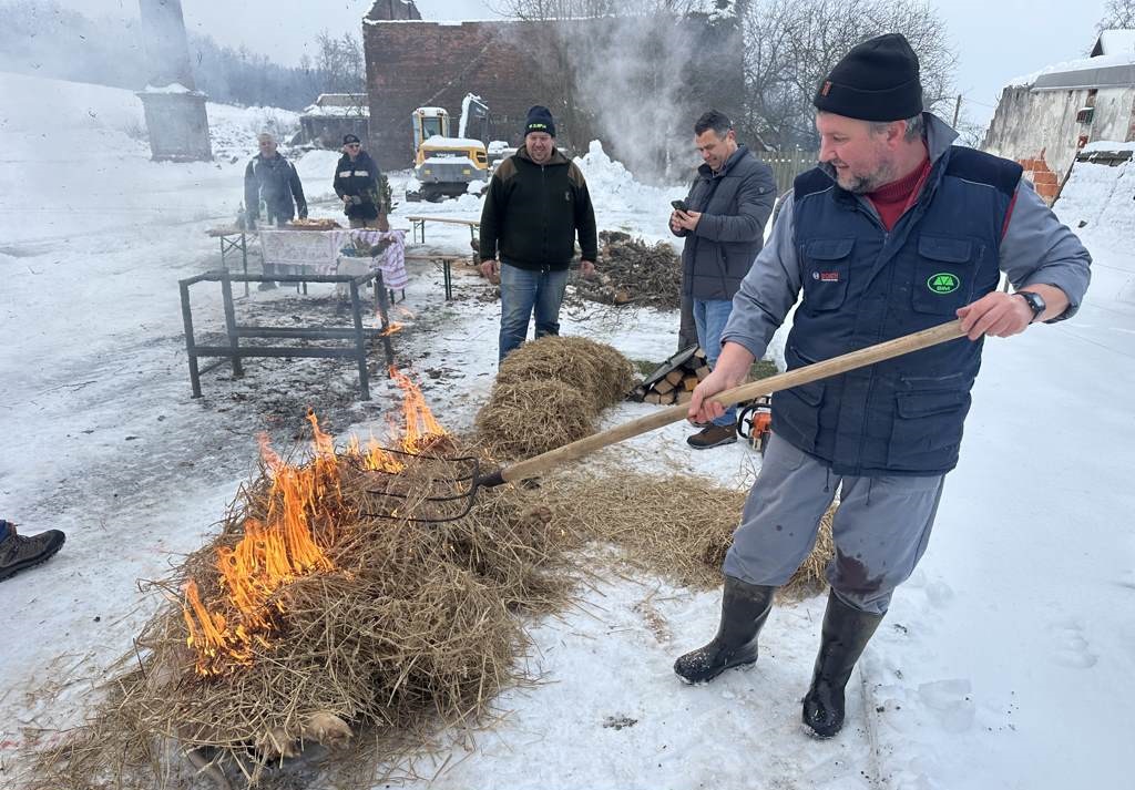 Koline vpisane v register nesnovne kulturne dediščine