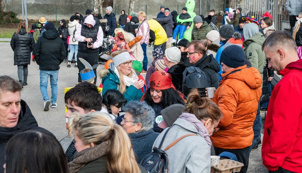 FOTO: Pustovanje v Lendavi