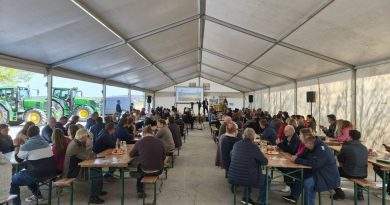 Dan kmetije prihodnosti 2026 v Moravskih Toplicah navdušil z roboti in droni