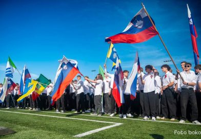 FOTO: Na jubilejni 20. rekrutaciji v ospredju domoljubje