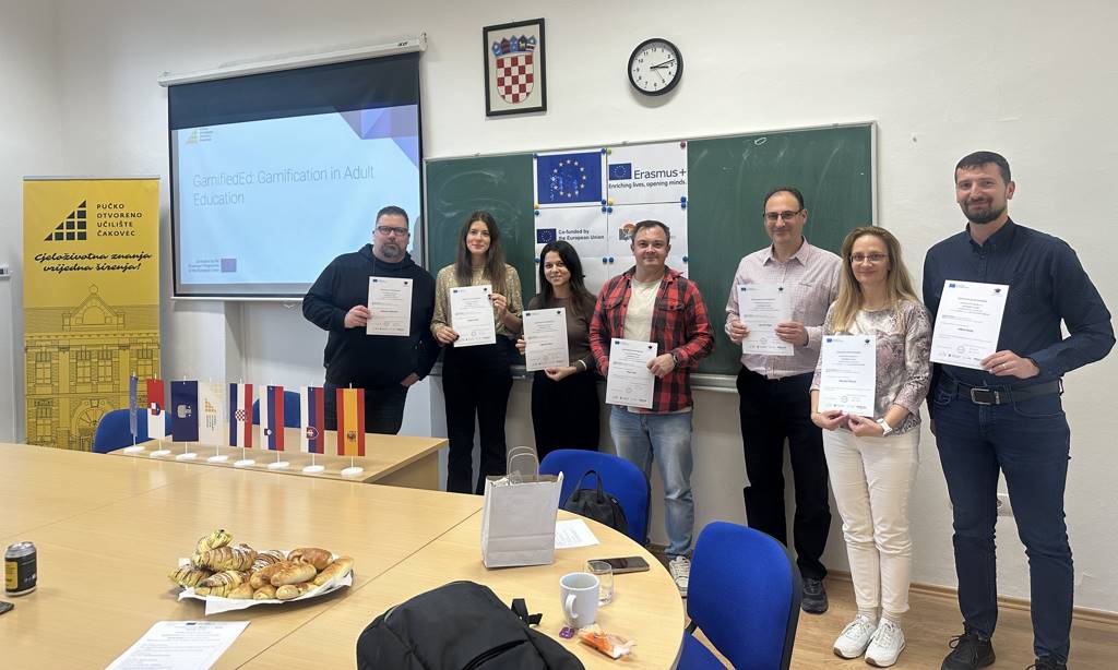 Ljudska univerza Lendava v mednarodnem Erasmus+ projektu razvija sodobne pristope k učenju odraslih