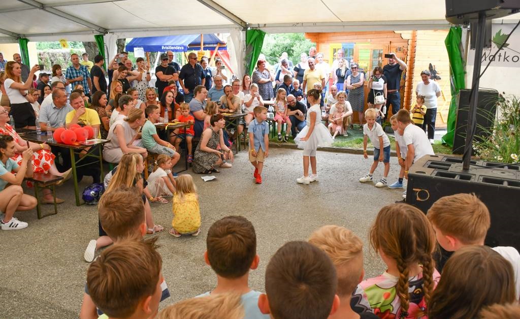 FOTO: Medeni dan na Kapci