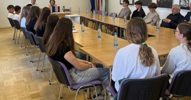 Mladi z idejami o prihodnosti občine: Zasedal otroški občinski svet v Črenšovcih
