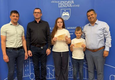 Lendavski učenci, dijaki in študenti tudi letos do brezplačnih kopalnih kart