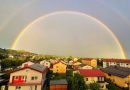 FOTO: Izrazita (dvojna) mavrica po pozni popoldanski plohi polepšala izgled naših krajev