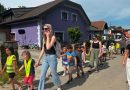 Otroci iz Vrtca Lendava obiskali romsko naselje v Dolgi vasi in spoznavali pomen sobivanja v različnosti