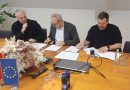 Podpisani pogodbi za gradnjo prizidka k Osnovni šoli Bogojina