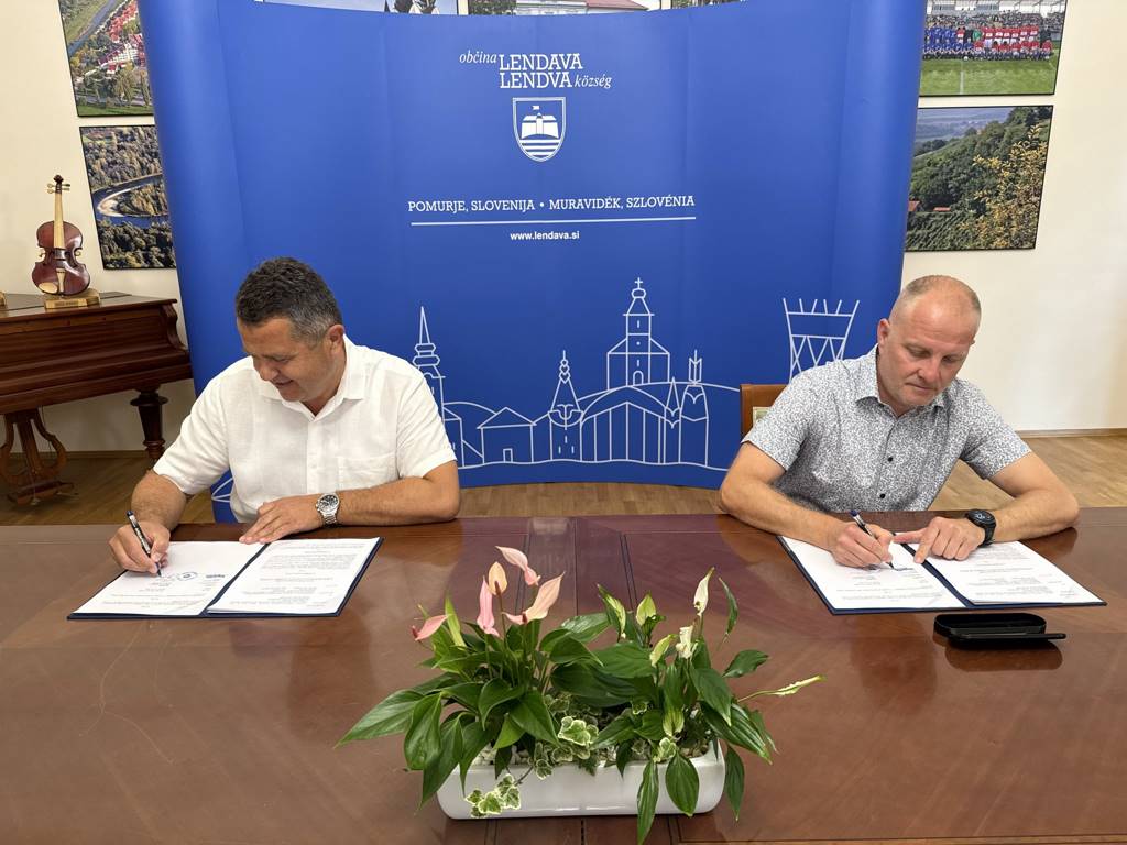 Občina Lendava podpisala pogodbo za rekonstrukcijo ceste v Gaberju