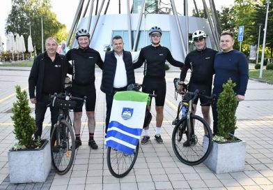 FOTO: Izpod Vinariuma s kolesi proti Dubrovniku: Pred tremi prijatelji več kot 800 kilometrov dolga avantura