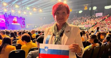 Zvezo Lions klubov Slovenije bo vodila Marja Dolamič iz Križevcev pri Ljutomeru Zvezo Lions klubov Slovenije bo vodila Marja Dolamič iz Križevcev pri Ljutomeru