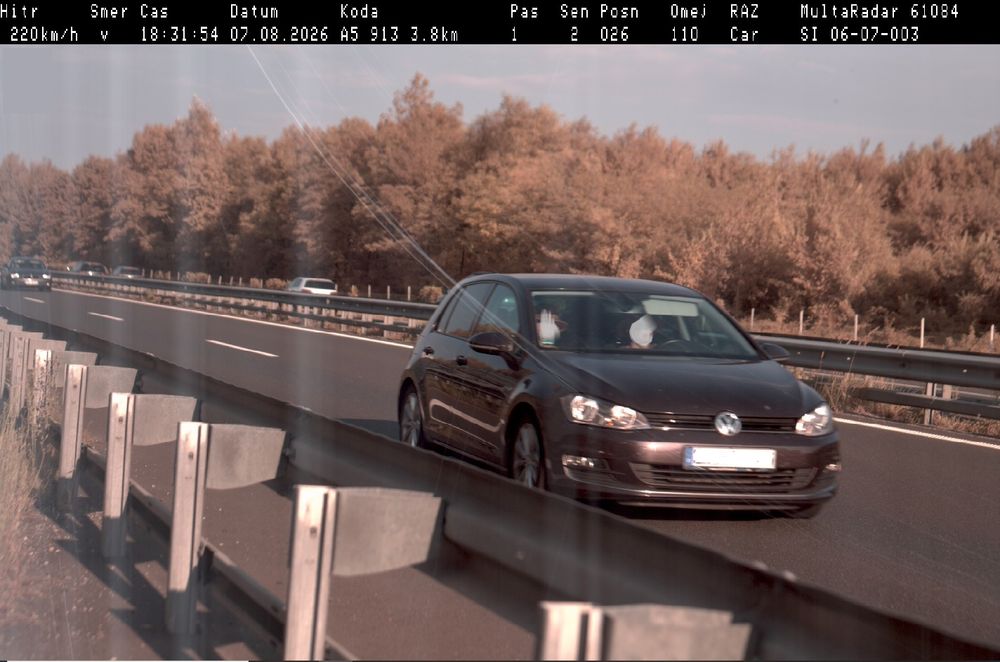 Na pomurski avtocesti izmerili kar 220 in 230 km/h: oba voznika sta bila Nemca